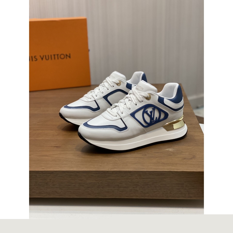 l**is V*t*n sneakers